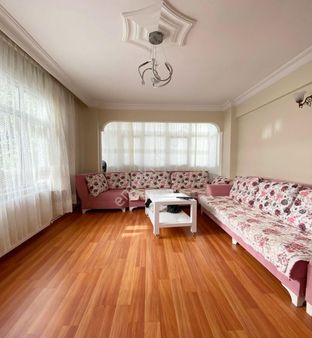 Avcılar Merkez De 2+1 100m2 Satılık Daire