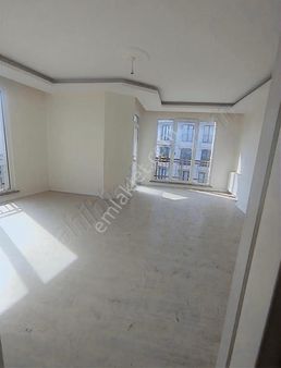 Beylikdüzü Kavaklı Merkez 2+1 Satılık