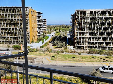 Narlıdere Cadde Üstünde Eşyalı/eşyasız 2+1 Daire