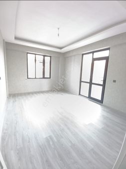 Karatay Karaaslanda Karaman Yoluna Yürüme Mesafesinde Geniş Lüxs 2+1 Daire