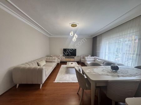 *adnan Kahveci Cd. 3+1,cadde Üzerinde,yapılı,ön Cephe