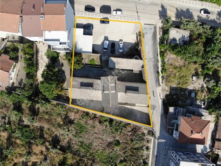 Mamuriyet'de Ticari+konut 4 İş Yeri 36 Daire Projeli İmarlı Arsa