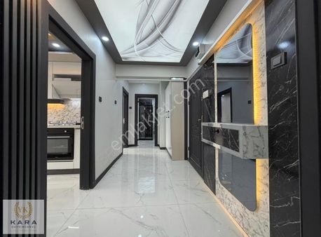 Kara'dan İstasyon Mah Ara Kat Bağımsız 3+1 Full Yapılı Daire!