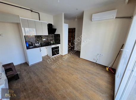 Bahçeşehir İsabet Okulları Civarı Kombili Ankastreli 1+1 Sıfır