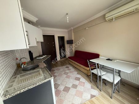 Zafer Meydanına Çok Yakın Daire