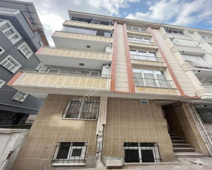 Ağca Yapı'dan Geniş M2,şık Dekorlu Huzurlu Yaşam Alanı 3+1 Daire