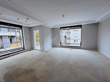 Özpa Gayrimenkul B.evler Mah. Bahçeli Nizam 3+1 Satılık Daire