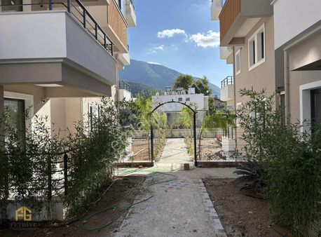 Karaçulha Çalıca Mahallesinde Satılık 2+1 Çatı Dubleks Daire