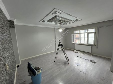 Özgür İnşaat’tan Malkoçoglu Mah 3+1 135m2 Acil Satılık Fırsat 2.kat Daire