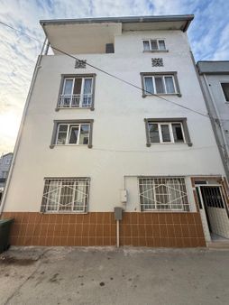 Vb Gayrimenkul Fethiye Mahallesinde Kiralık Arakat 2+1 Daire