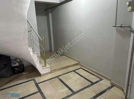 Zengin İnşaat Tan Satılık 3+1 Daire 130 M2 Kullanışlı Balkonlu