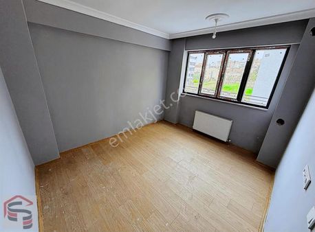 Çayırova Emek Mahallesi 5+1 Krediye Uygun Daire