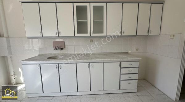 Arif Emlaktan Satılık Yaşam Hastanesi Karşısı 2+1 Muhteşem Daire