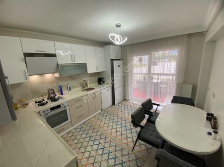 Ahimesut Mah'de Site İçi 3+1 160m² E.ban.kilerli Satılık Daire