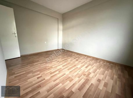 Mesa Metro Yakını 1.katta 2+1 Temiz Bakımlı Kiralık Daire