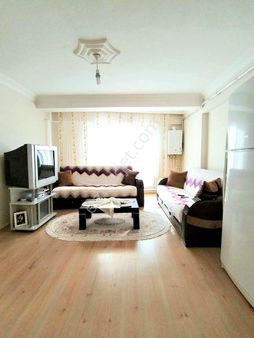 Agm Den Nusratiye Mahallesinde 2+1 Eşyalı Kiracılı Ara Kat Daire