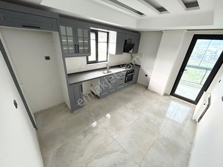 Yükselden Satılık Hamidiyede ''ayrı Mutfak Ebeveyn Banyolu Kapalı Otoparklı ''sıfır 2+1 Daire