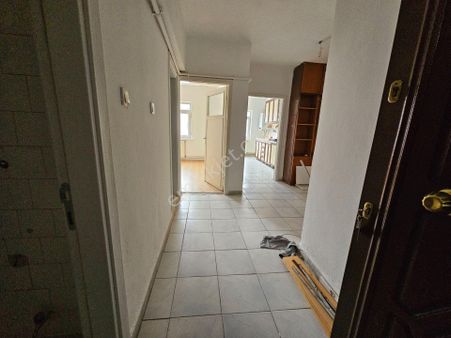 Dr. Besim Ömer Cadde Üzerinde Katta Uygun Bütceli Kiralık Turyap'ta