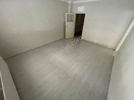 **ankara Kazanç'tan Masrafsız Uygun Fiyatlı Satılık 2+1 Balkonlu Bahçe Katı Daire**