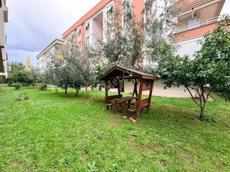 ▀jet Emlaktan Altınkumda Masrafsız Uygun Fiyatlı Geniş 3+1 Daire