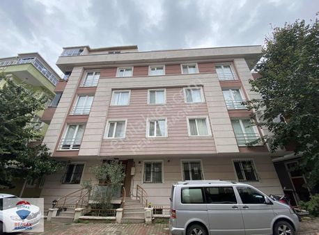 Çekmeköy Mehmet Akif Mahallesinde 2+1 Satılık Daire