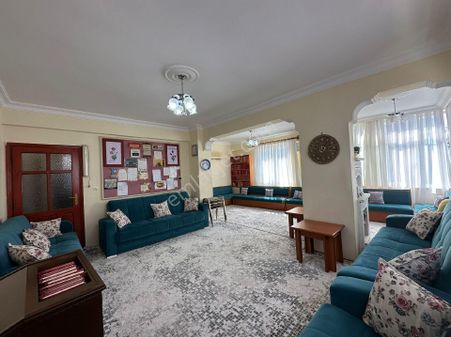 Kadıpaşa Mahallesinde Satılık 2+1 Daire