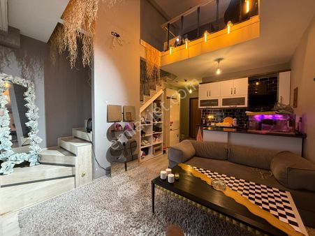 Üniversite Caddesinde 1+1 Loft Lüks Site İçi Havuzlu Ve Sosyal Donatılı Daire