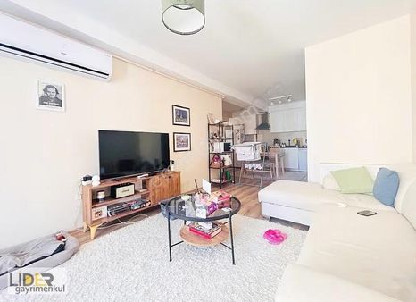 Lider'den İdealtepe Marmaraya Yakın 7 Yıllık 3.kat Ferah 2+1