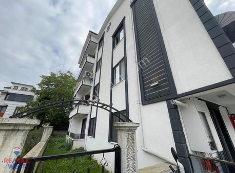 Kartepe, İstasyon Mahallesinde Satılık Çatı 3+1 Çatı Dubleks