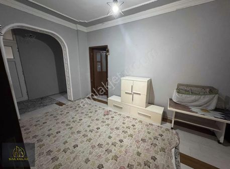 Güneştepe Mahallesinde Satılık Giriş Kat Daire 2+1