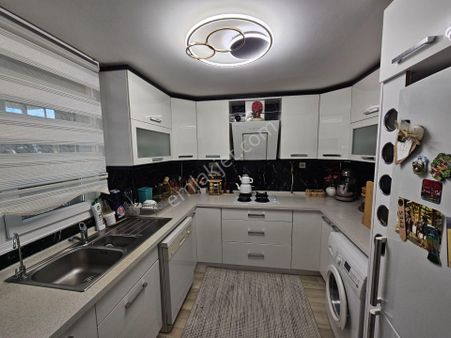 Görülmeye Değer Büyütülmüş Köşe Konumlu Dublex Ev