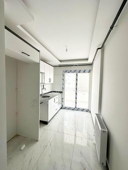 Mithatpaşa_getir_mağazasına_yakın_kapalı_mutfak_çify_banyolu_doğalgazlı_2+1_cazip_fiyat