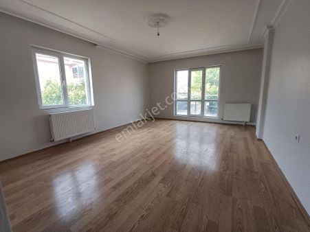 Sincan Tandoğan Mahallesinde Asansörlü Satılık 3+1 Daire