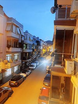 Balçova Da Onur Mah.si Atlas Sok.ta 3+1 Satılık Daıre