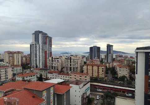 Atalar Merkezde Deniz Ve Adalar Manzaralı Site İçinde Geniş 3+1