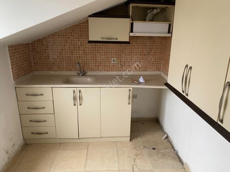 56'lar Emniyet Yakını, 1+0, Geniş Teraslı Stüdyo Daire