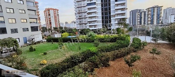 Mersin Mezitli Yeni Mahalle'de Satılık 4+1 Daire