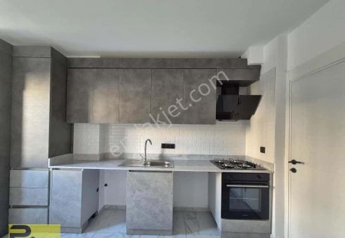 Aydoğmuş'ta 100m2 Sıfır 2+1 Satılık Daire