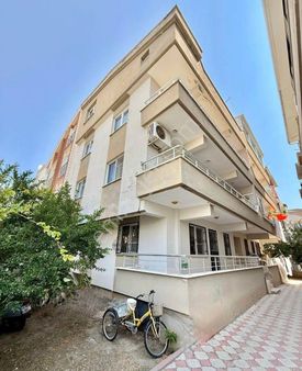 Didim Efeler Mahallesinde Satılık 1+1 Yüksek Giriş Fırsat Daire