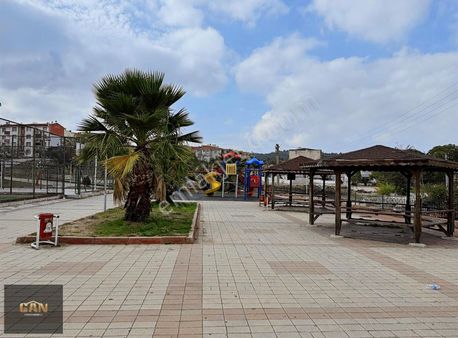 Karşıyaka Mahallesinde Eşyalı Kiralık Daire