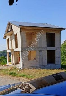 Başiskele Doğantepe İmarlı Yapı Ruhsatı Alınmış Villa