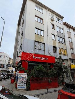 Ümraniye Sütçü İmam Caddesi Üzerinde 2+1 Ve 80 M Ofis