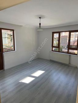 Ayvalı Mahallesi Kardeşlerde Cadde Üzeri Katta 3