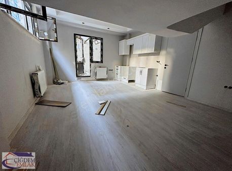 Çiğdem Emlaktan Soğanlıda Kiralık 1+1 Daire