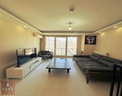 Full Eşyalı 2+1 Metrobüse Avm Yakın Kiralık 25.000tl