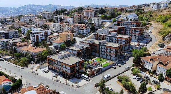 Koç City Hanzade Konaklarında 3+1 Bahçe Kullanımlı Daire
