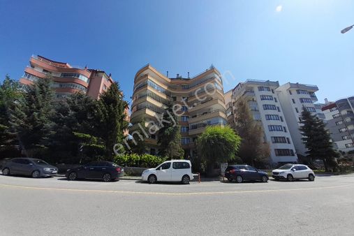 Çukurambar Alkar Sitesinde Kiralık 4+1 Daire