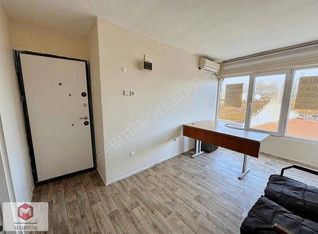 B.köy/cevizlikte Full Tadilatlı Ön Cephe 1+1 26 M2 Ofis Kiralık