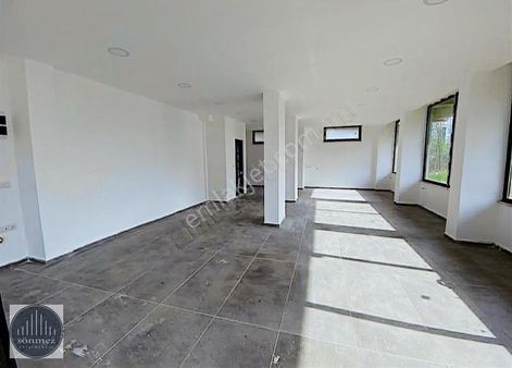 Sönmezden Cumhuriyette Şehir Hastanesine Yakın Kiralık İşyeri