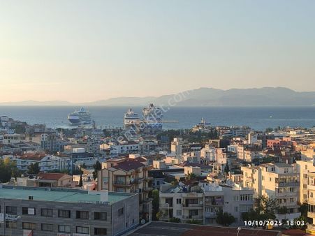 Kuşadası Merkezde 3+1 Manzaralı Daire
